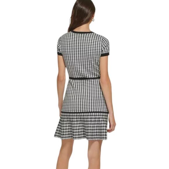 Karl Lagerfeld Houndstooth Knit Sweater Dress Black and White Size M NWOT - Picture 3 of 9